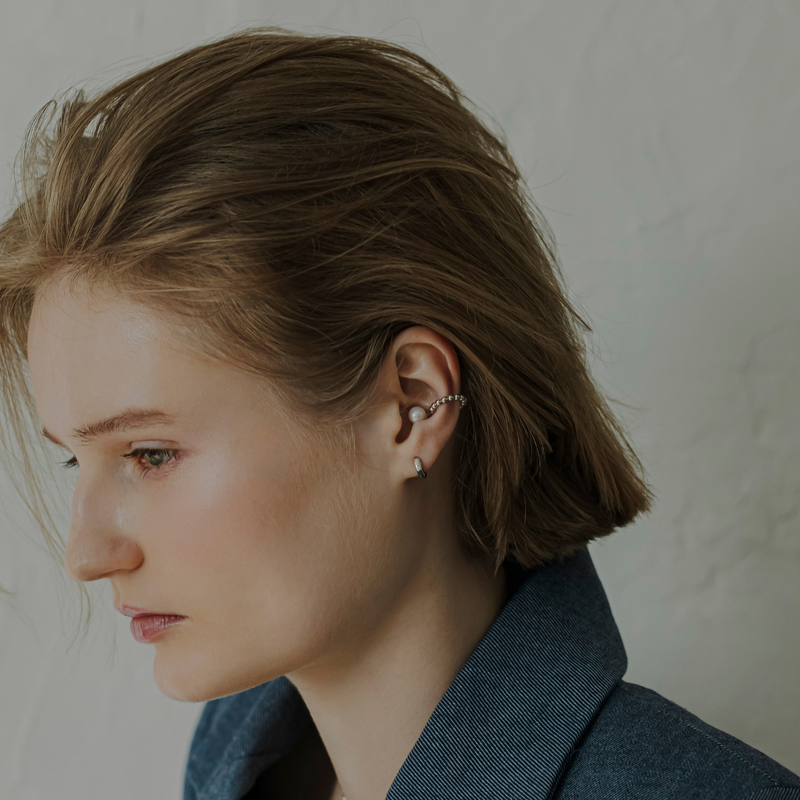 【hawfinch】クチバシSSミニマムサイズフープピアス silver