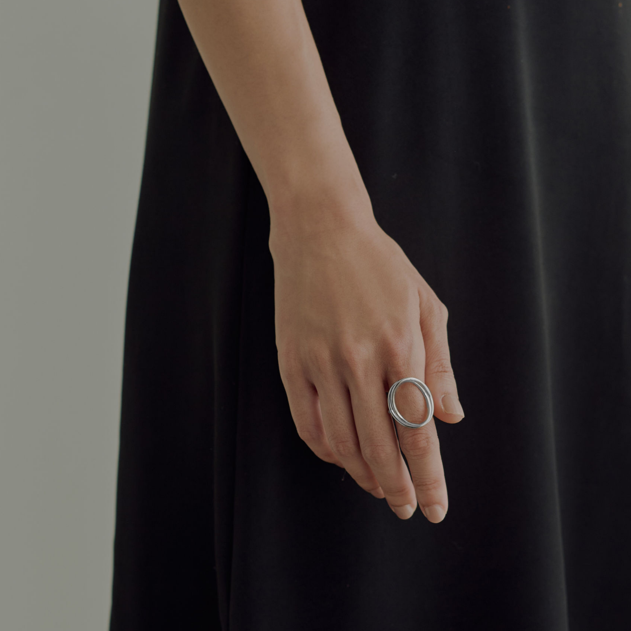 【harbinger】オーバルダブルラインリング silver