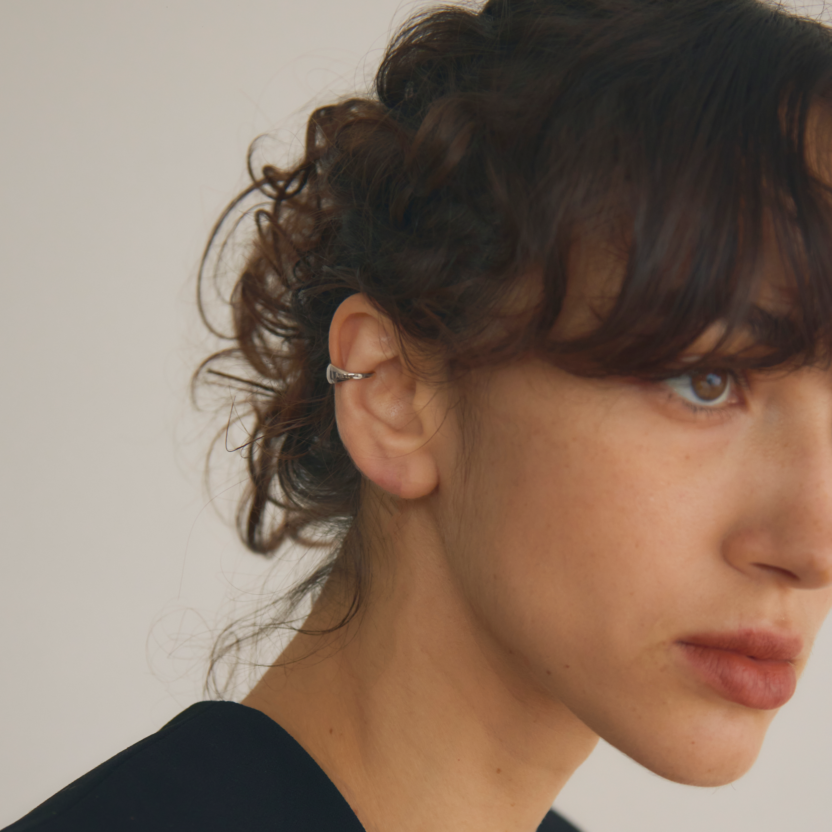 [herself] Urban Line Ear Cuff Silver