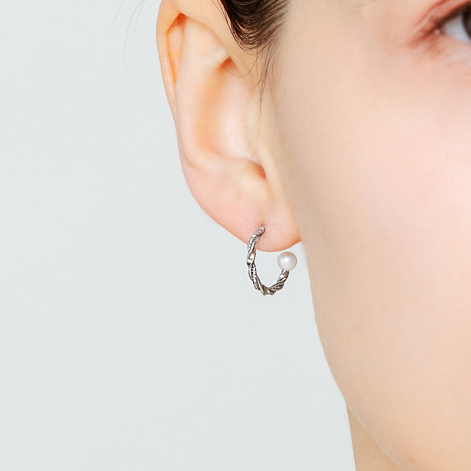 heres CO 正方形の PIERCE (PN) ピアス 