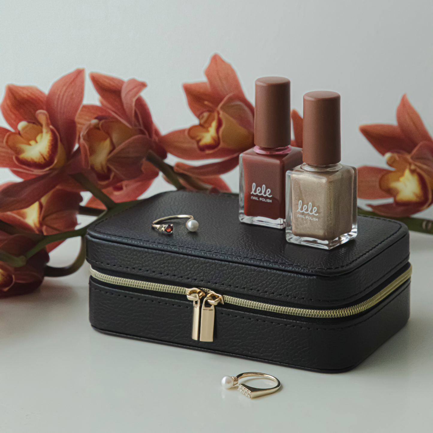 【h.. × lele】Christmas luxe BOX (ネイル2色＋リング2種+ジュエリーBOX)
