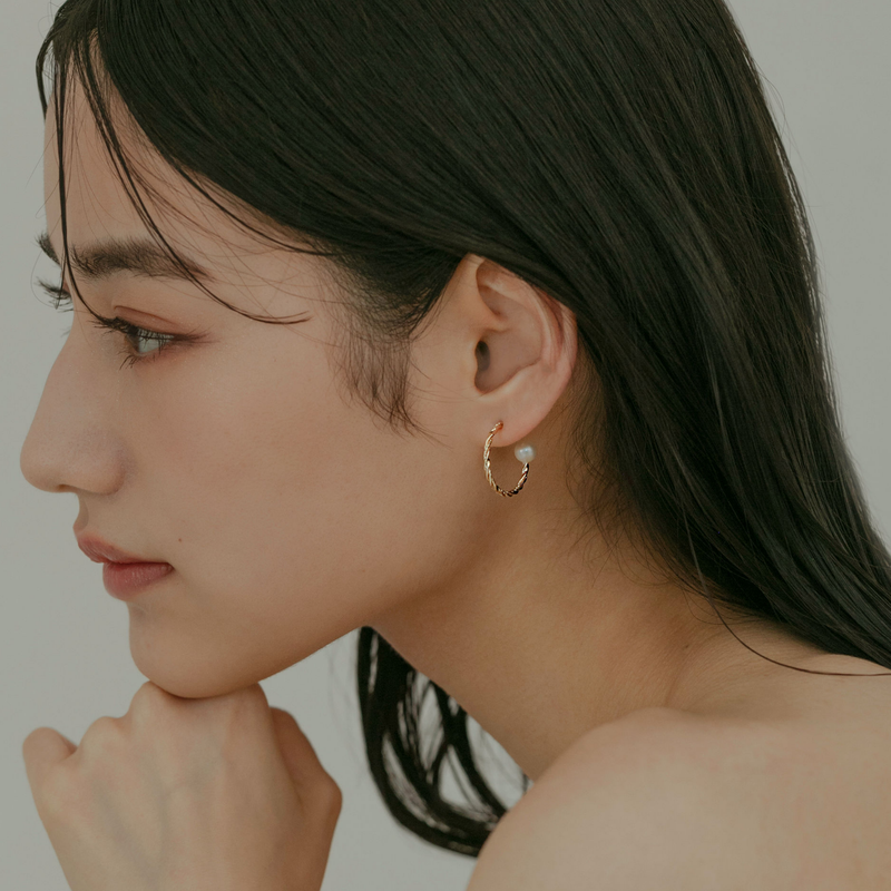 [Twist] Twisted hoop earrings - L gold