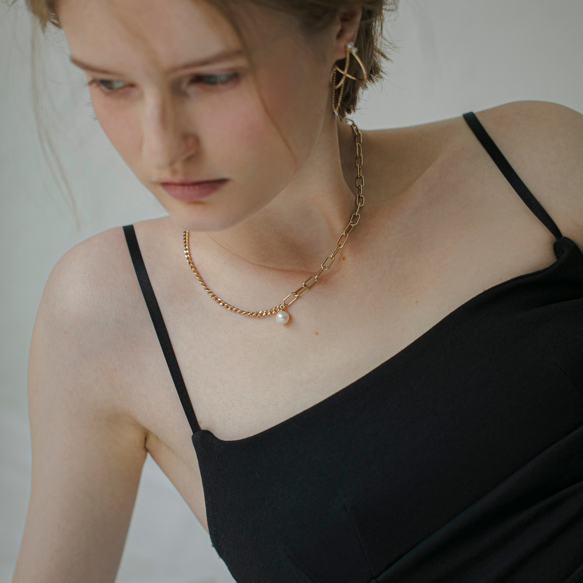 link】アシンメトリーチェーンチョーカーネックレス gold – h..Online link】アシンメトリーチェーンチョーカーネックレス gold – h..Online