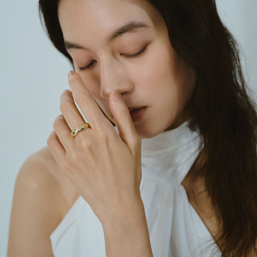 【bonbon】フローイングメレリング gold