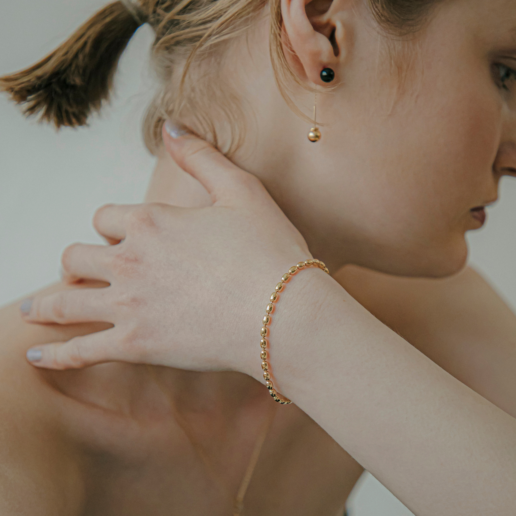 CH collection】オーバルボールチェーンブレスレット gold – h..Online CH collection】オーバルボールチェーンブレスレット gold – h..Online