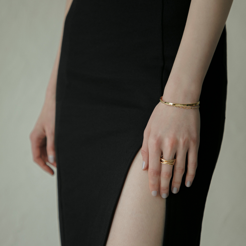 【hornet】スパイラルリング gold