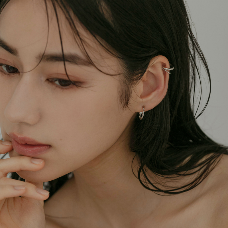 【twist】ツイストフープピアス-S silver