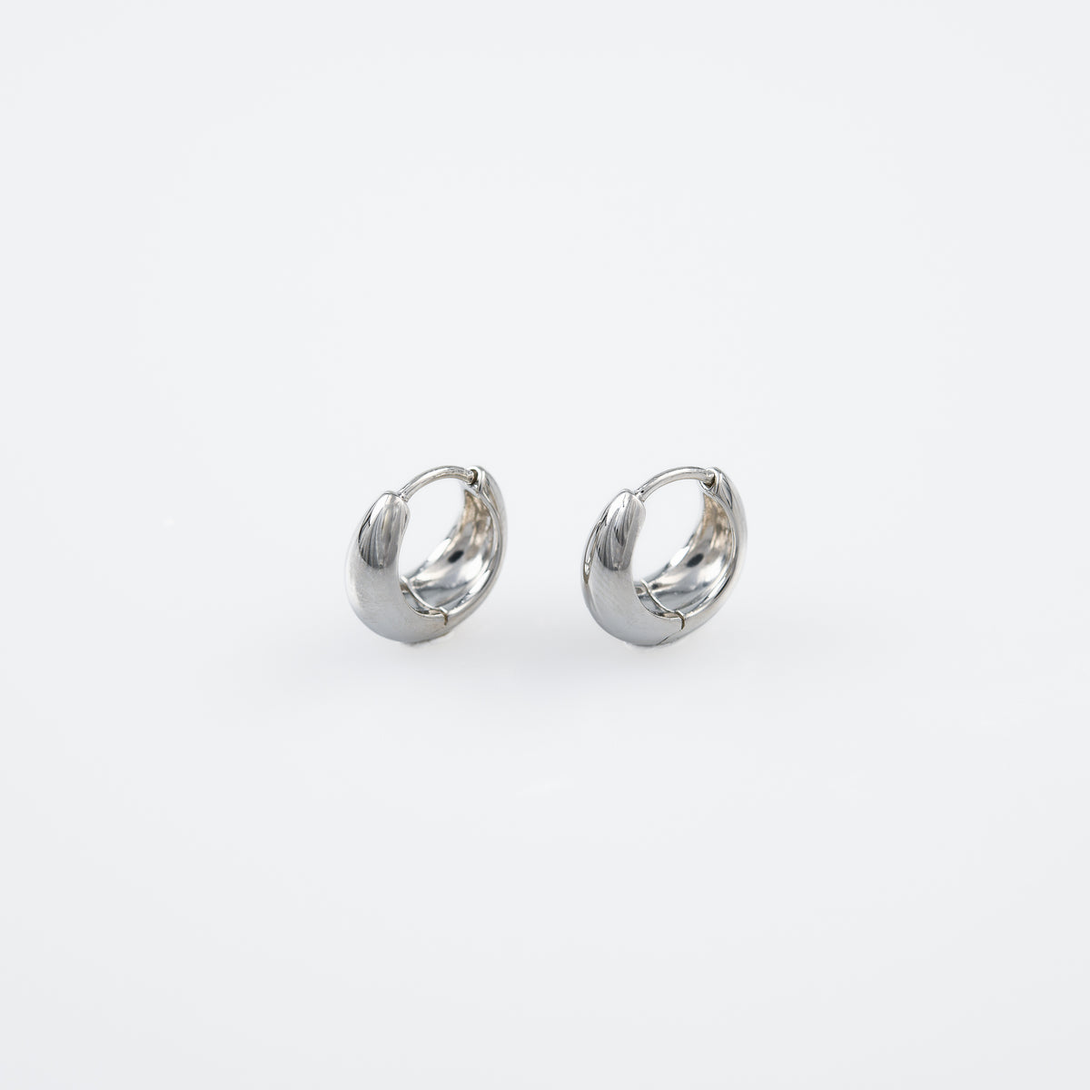 [haimish] Fit round earrings silver – h..Online Store
